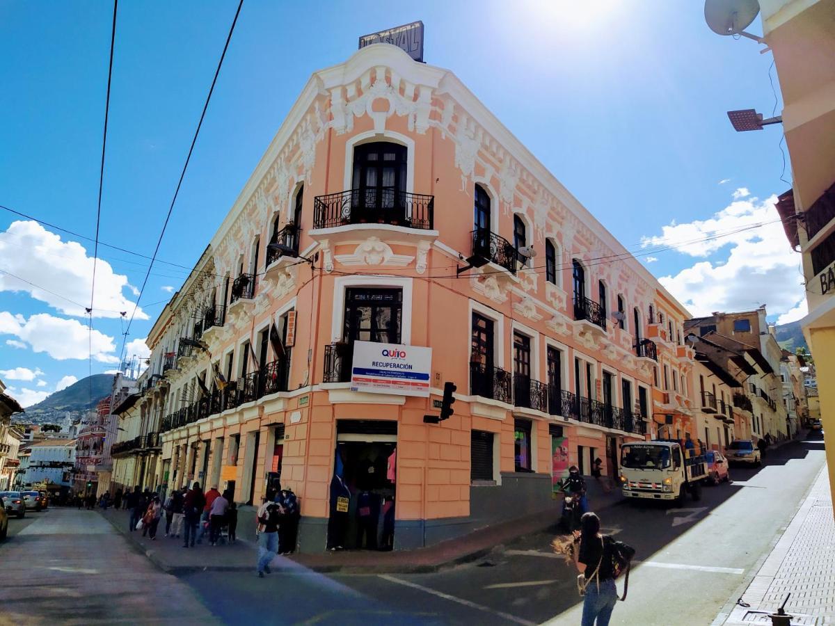 Hostal Latitud Ecuem Quito Exterior photo